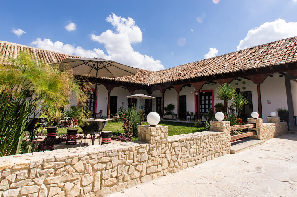 קומיטן דה דומינגז Hotel Casa Delina מראה חיצוני תמונה
